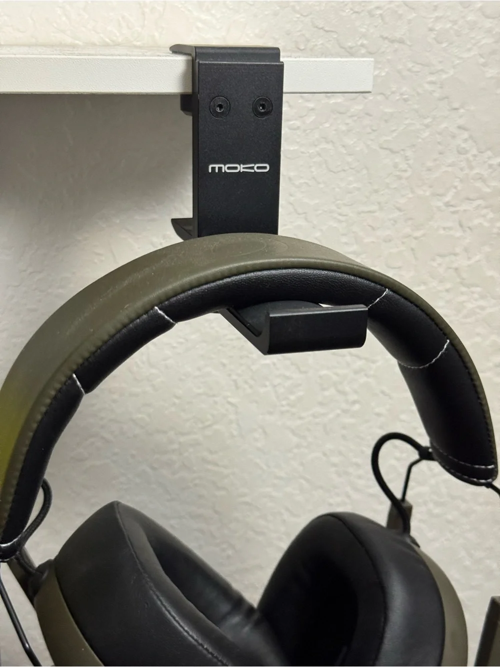 Moko Black Clamp-On Under-Shelf Headphone Hook